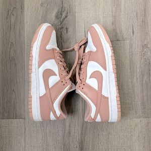 Nike Dunk Low in Rose Whisper